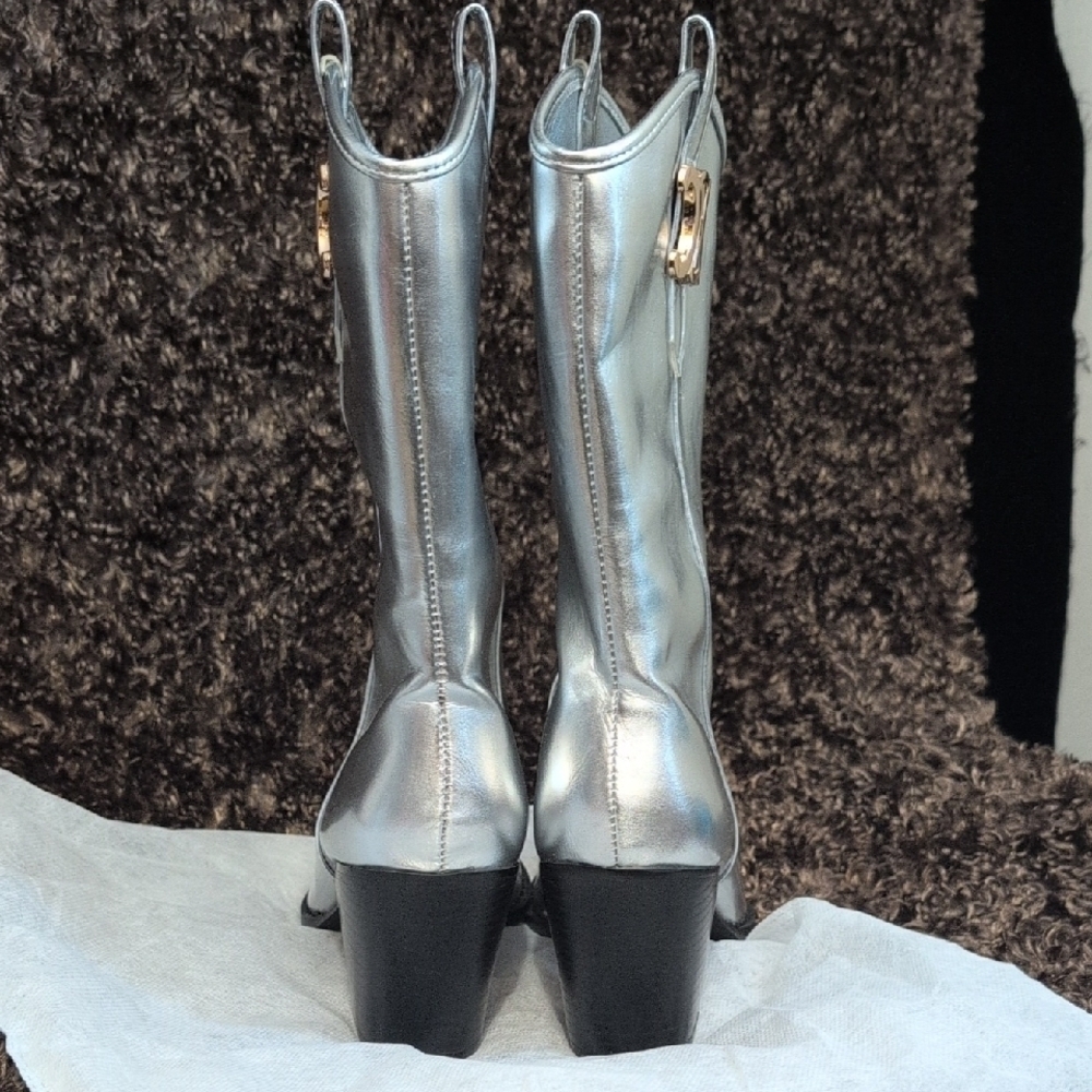 Celestial Silver Heeled Boots - Picture 4 of 8